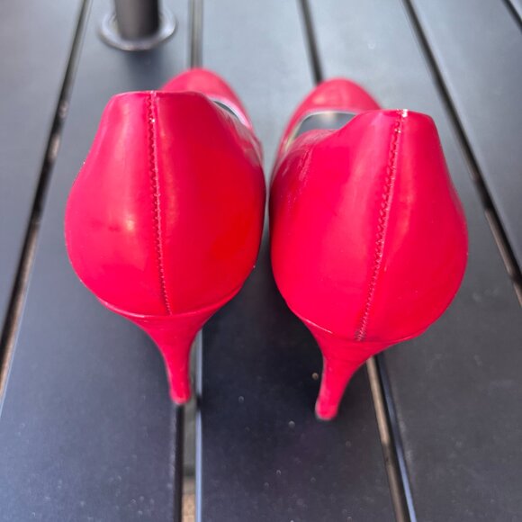 Guess Red Patent Leather Pumps - Picture 6 of 7